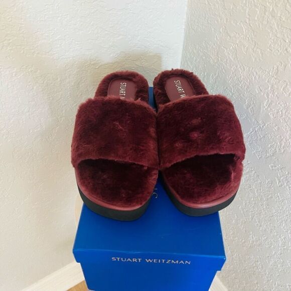 STUART WEITZMAN Elodie Chill Faux Fur Slide Slipper Sandal Size 9 Cranberry NWT - Picture 7 of 16